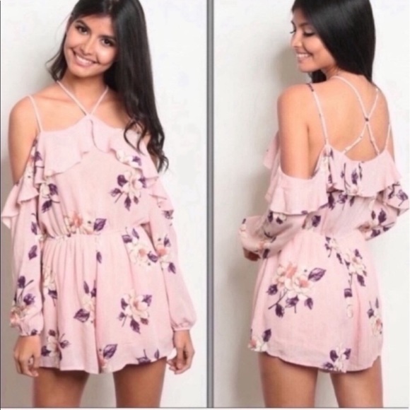 Blush Pink Floral Romper - Picture 3 of 3